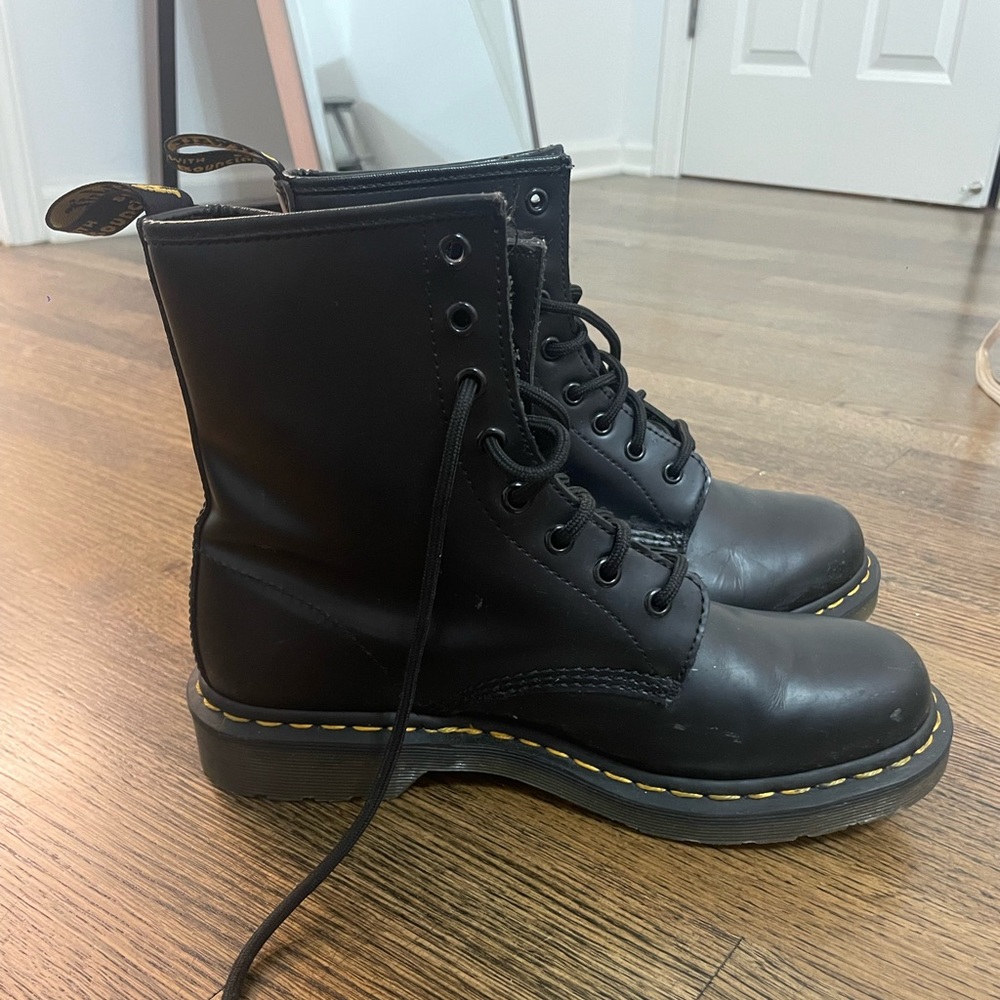 Dr. Marten Women’s Boots - Size 9 - Black